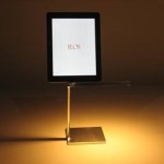 Flos Leuchte mit iPad Dock