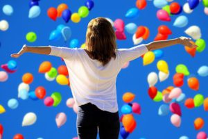 Arbeitgeber-Awards Mitarbeiterzufriedenheit Glück Luftballons