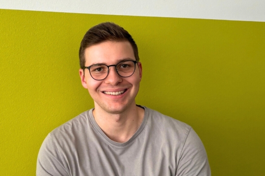Lucas Ott, Communication Manager als Karriere­schritte 